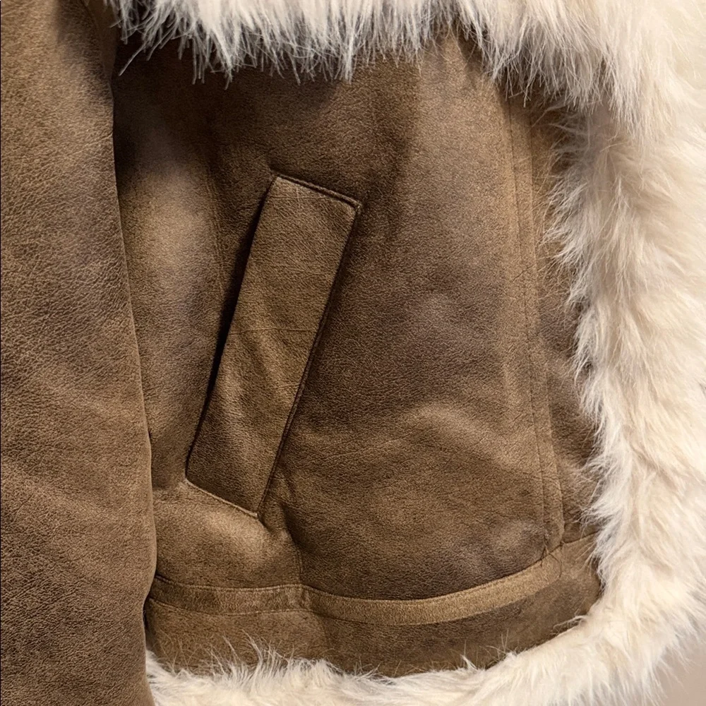 Women's Brown and White Faux Fur Jacket - Picture 5 of 6
